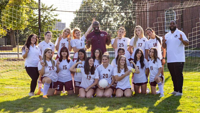 the 2024 women's soccer team posing silly