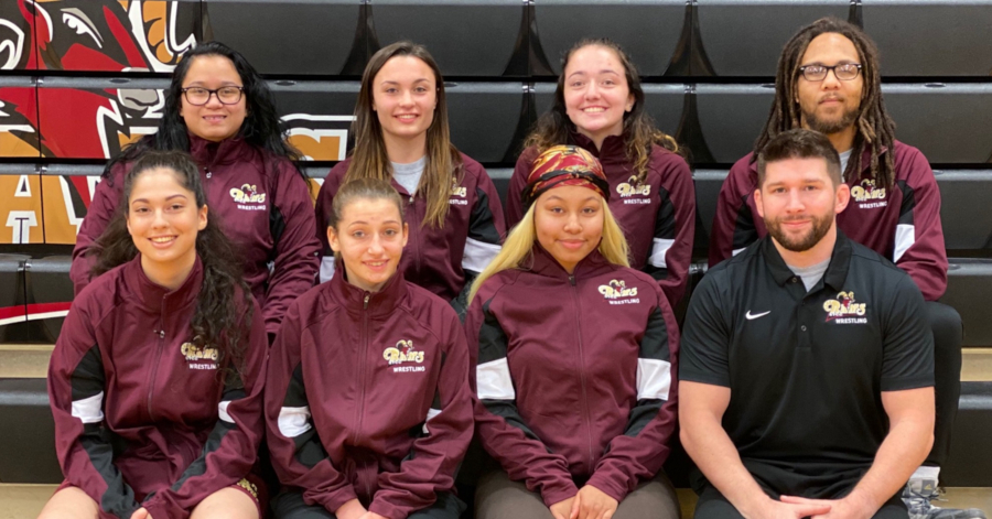 Women's Wrestling Team 2019-20 Team Photo