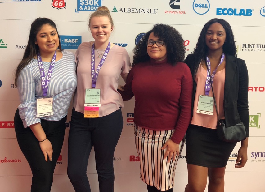 Students attend SWE conference