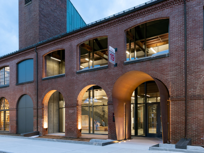 Student Learning Commons Building 19