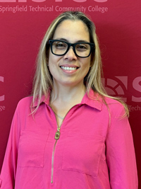 headshot of Maria Renta-Marrero