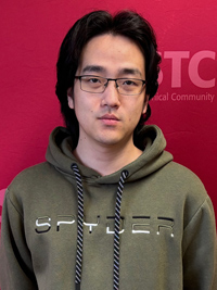 Nathaniel Lewis headshot